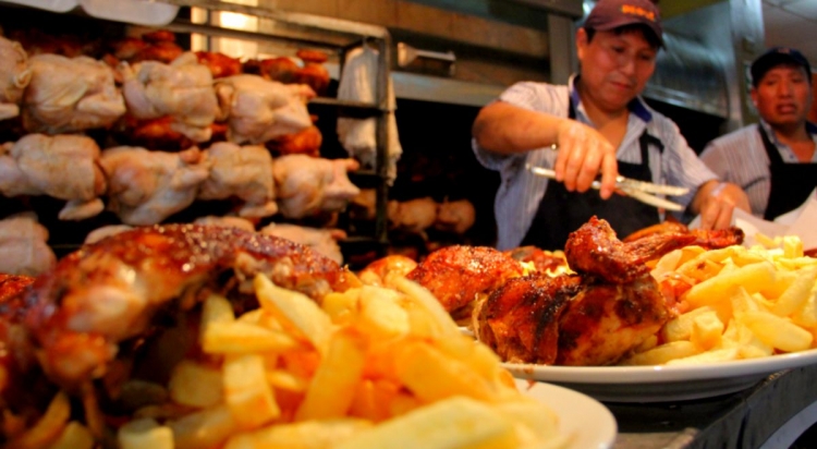 Perú celebrará el Día del Pollo a la Brasa este domingo 16 de julio