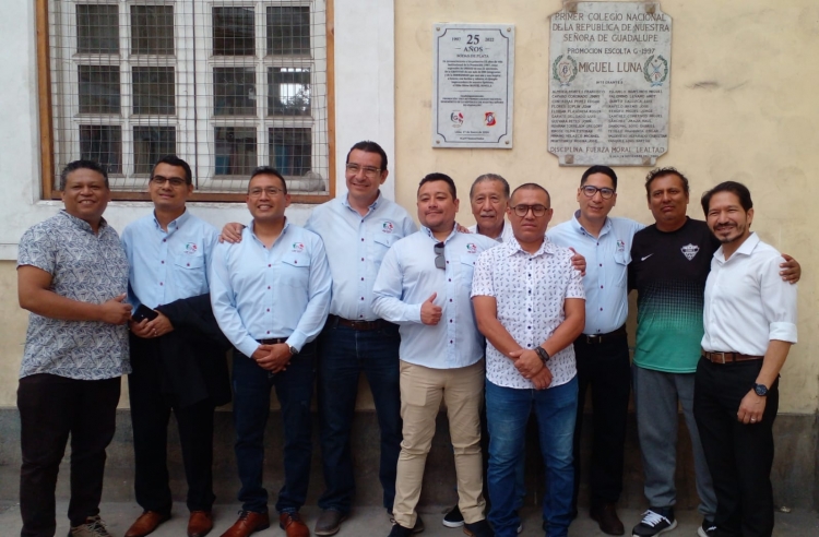 NIÑO HEROE MANUEL BONILLA EN EL CORAZON DE LOS 97