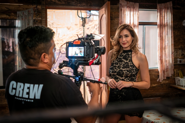 MILETT FIGUEROA REGRESA A LA FICCIÓN PERUANA Y PROMETE SORPRENDER COMO BÁRBARA EN VALENTINA VALIENTE