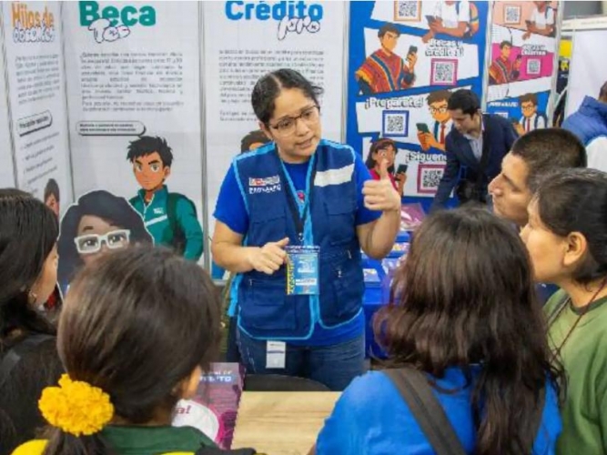 ¿Sueñas con estudiar en el extranjero? Expouniversidad 2026 ofrecerá becas internacionales y 60 becas integrales del OSIPTEL
